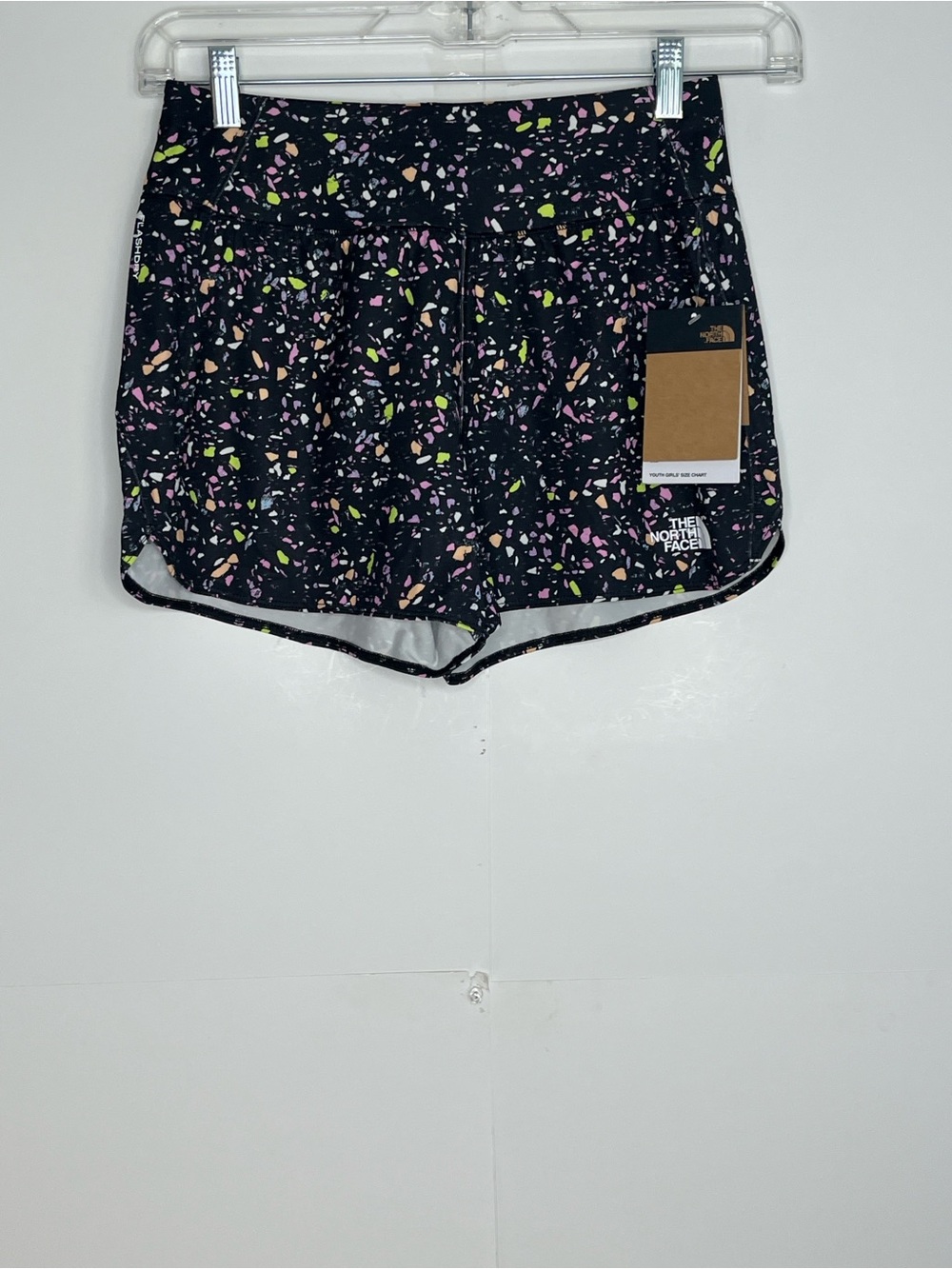 The North Face Girls Printed Shorts Size Large (14/16)